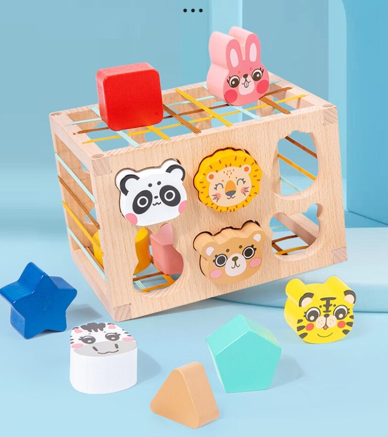 Montessori Wooden Rainbow Animal Stacking Toy for Toddlers – Fine Motor & Hand Coordination